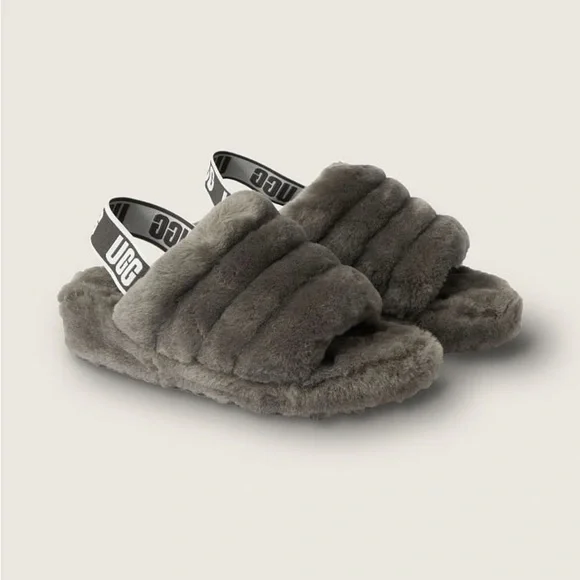 UGG | Shoes | Slip On Grey Ugg Slippers | Poshmark display picture 1